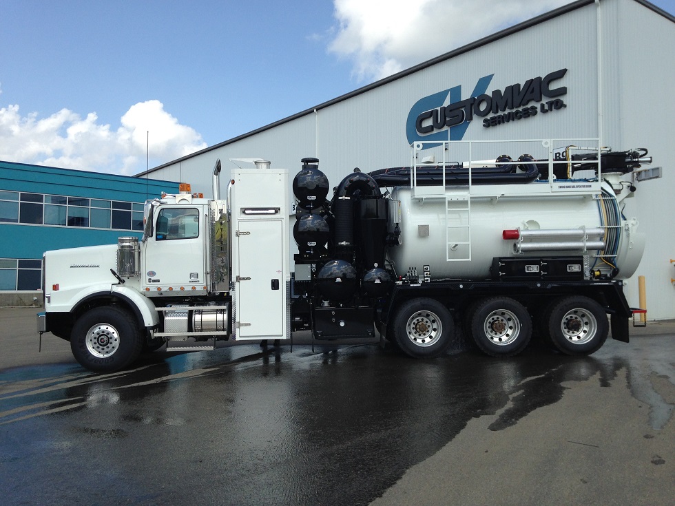 CustomVac Rigged and Ready Trucks